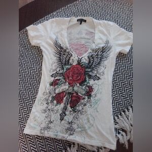 EUC Brad Butter Rose Graphic Tee